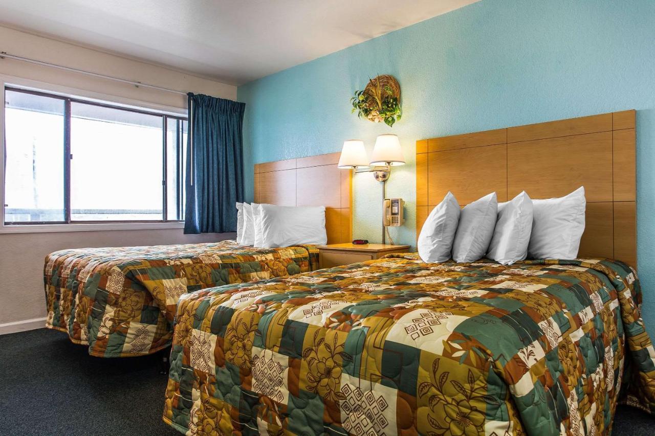Rodeway Inn & Suites Nags Head Esterno foto