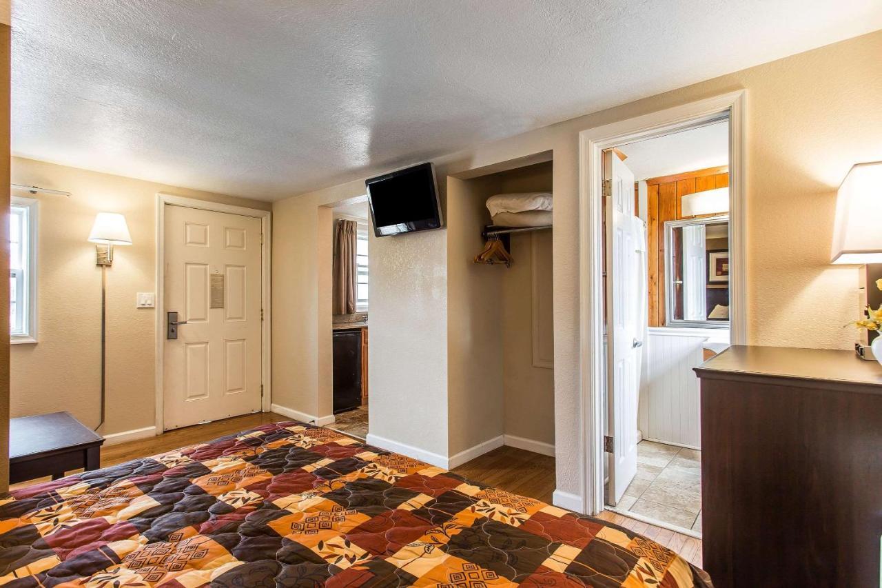 Rodeway Inn & Suites Nags Head Esterno foto